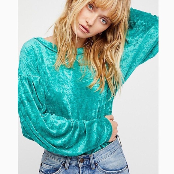 Free People Tops - FREE PEOPLE We The Free Velvet Scoop neck Top